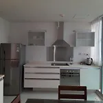 Lakna House